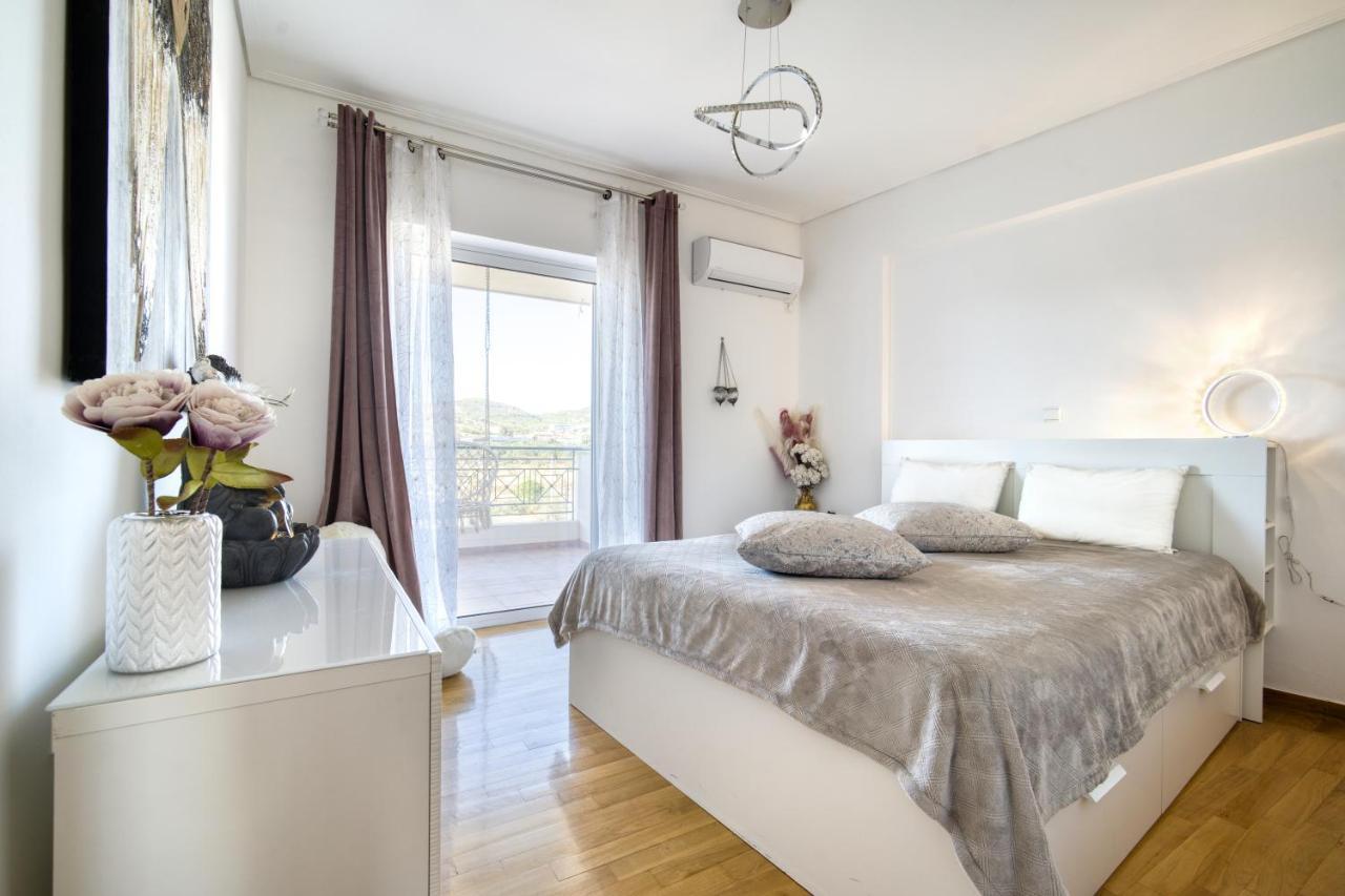 Sea & Mountain Apartment Close To Port And City Lávrion Exteriör bild