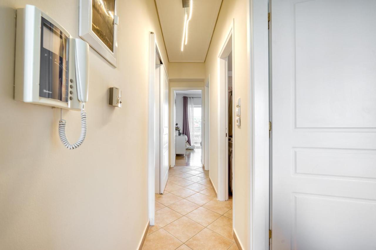 Sea & Mountain Apartment Close To Port And City Lávrion Exteriör bild