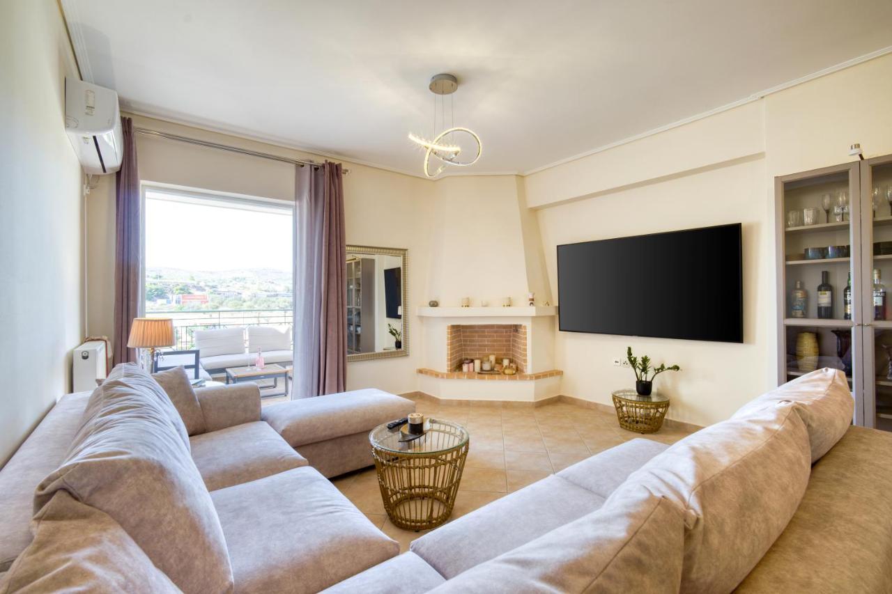 Sea & Mountain Apartment Close To Port And City Lávrion Exteriör bild