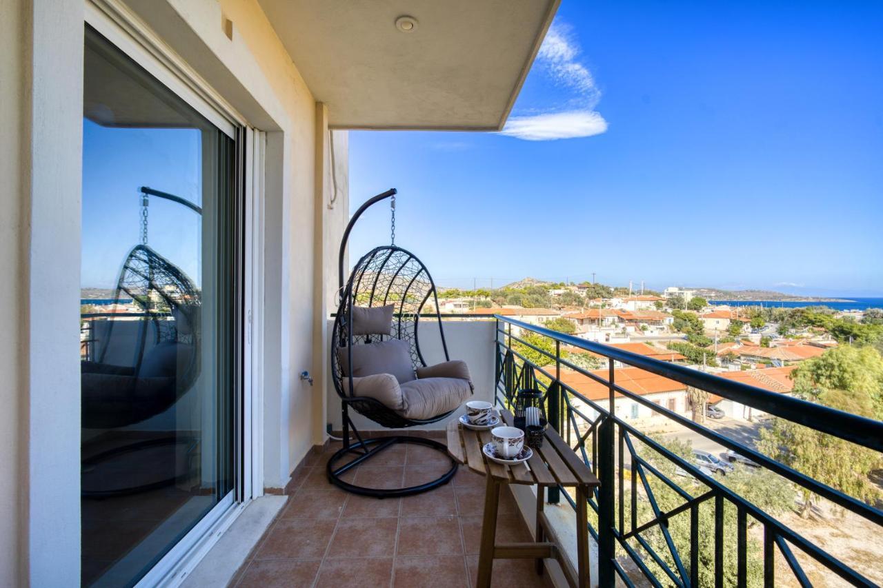 Sea & Mountain Apartment Close To Port And City Lávrion Exteriör bild