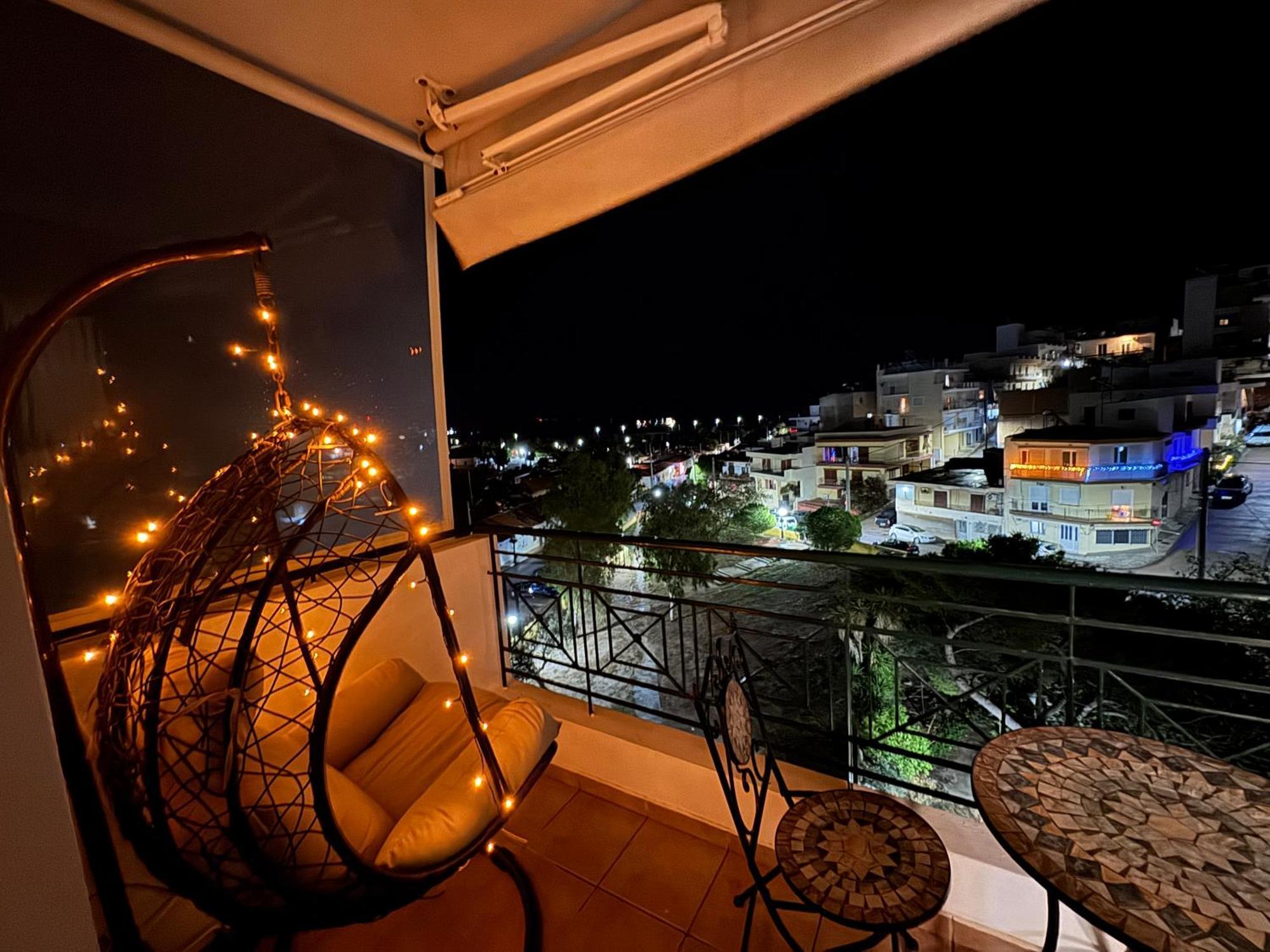 Sea & Mountain Apartment Close To Port And City Lávrion Exteriör bild